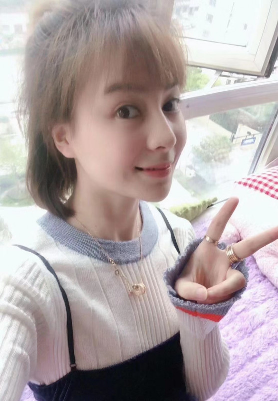 杭州丫头换地方了